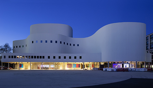 Düsseldorfer Schauspielhaus ist Publikumsmagnet